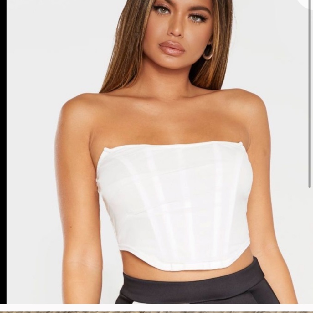 NWT PrettyLittleThings white hem corset